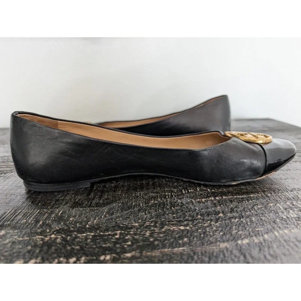 Tory Burch Chelsea Cap Toe Ballet Flats Black‎ Patent Leather Size 7 Gold Logo
